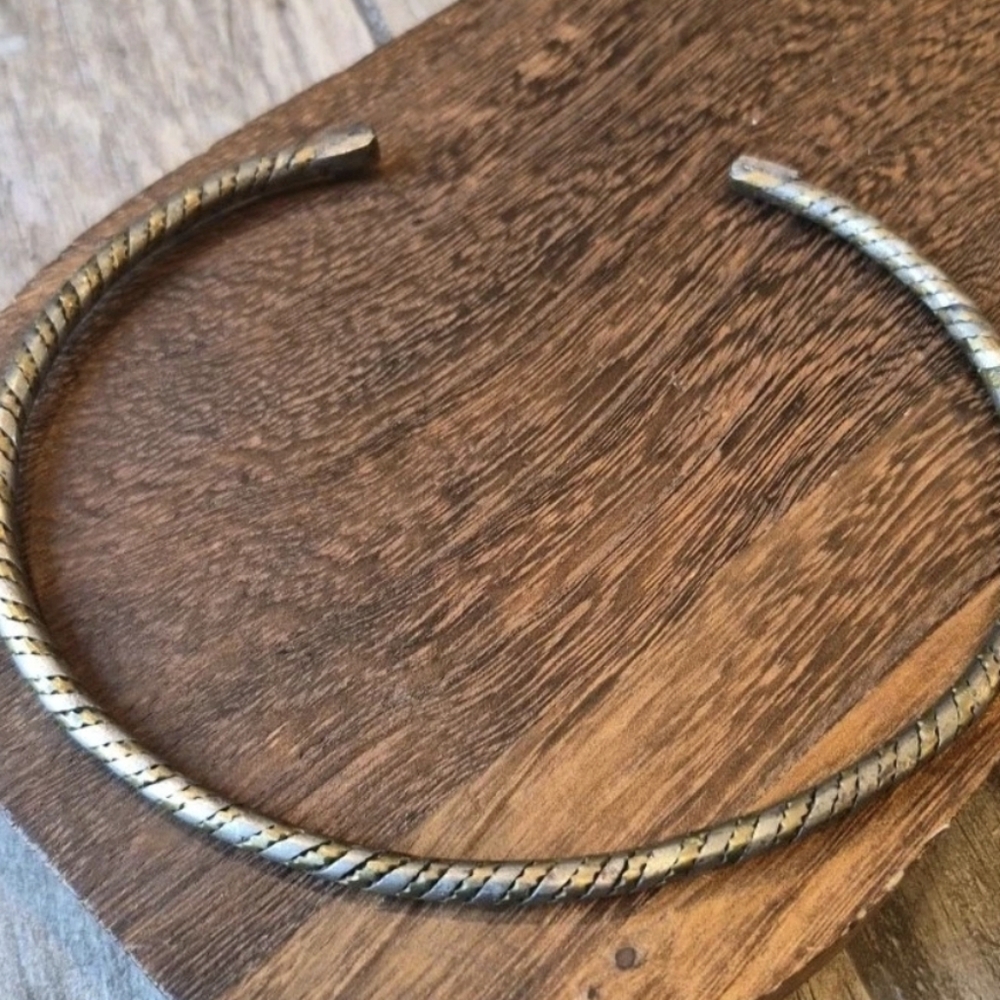 Vtg Twisted Mixed Metal Choker Necklace - Picture 2 of 11